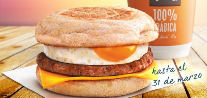 mcmuffin gratis mcdonalds desayuno salchicha y huevo