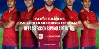 Sorteo de regalos de la Selección Española de Futbol de Cabreiroá Sorteo de regalos de la Selección Española de Futbol de Cabreiroa