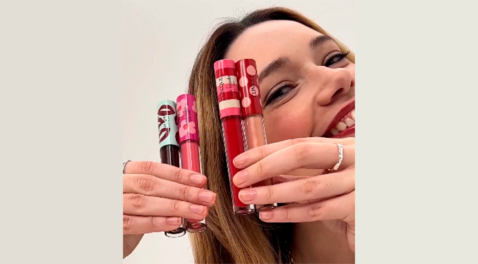 Prueba gratis el brillo de labios Pop Plush de Clinique